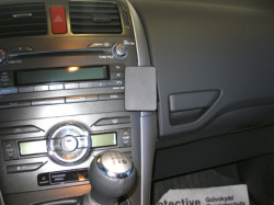 Fixation voiture Proclip  Brodit Toyota Auris  PAS pour les modèles avec option GPS d'origine. Réf 853985