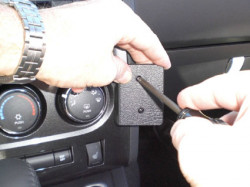 Fixation voiture Proclip  Brodit Dodge Challenger Réf 854251