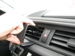 Fixation voiture Proclip  Brodit Lexus CT Series Réf 854626