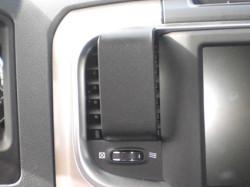 Fixation voiture Proclip  Brodit Dodge Ram Pick Up 1500  PAS pour les modèles avec des engins de colonne shifter. Réf 854840