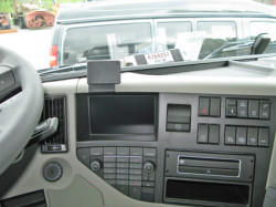 Fixation voiture Proclip  Brodit Volvo FM series Réf 855004