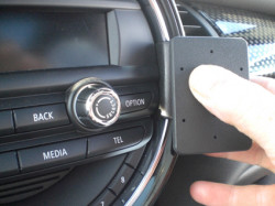 Fixation voiture Proclip  Brodit Mini Cooper  SEULEMENT pour les modèles avec: radio standard, Visual Boost 6.5 &quot