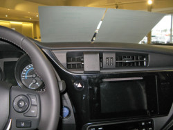 Fixation voiture Proclip Brodit Toyota Auris. Réf 855164