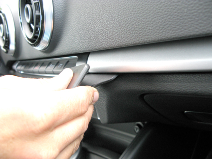 Fixation voiture Proclip Audi A3 - Fixation aérateurs - Téléphones  Tablettes GPS