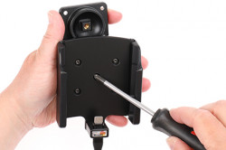 Support Samsung Galaxy S24 avec chargeur allume-cigare + coque magnétique (fournie). Réf Brodit 721404