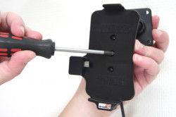 Support voiture  Brodit BlackBerry Torch 9800  avec chargeur allume cigare - Avec rotule orientable. Réf 512179