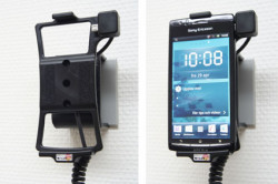 Support voiture  Brodit Sony Ericsson Xperia arc  avec chargeur allume cigare - Avec rotule orientable. Réf 512249