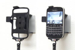 Support voiture  Brodit BlackBerry Bold 9900  avec chargeur allume cigare - Avec rotule orientable. Réf 512271