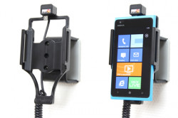 Support voiture  Brodit Nokia Lumia 900  avec chargeur allume cigare - Avec rotule orientable. Réf 512380