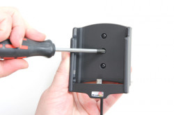 Support voiture  Brodit LG P700  avec chargeur allume cigare - Avec rotule orientable. Réf 512471