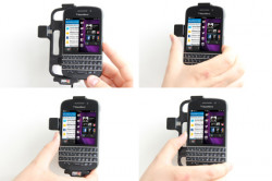 Support voiture  Brodit BlackBerry Q10  avec chargeur allume cigare - Avec rotule orientable. Réf 512489