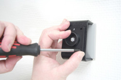 Support voiture  Brodit HTC Touch Pro  avec chargeur allume cigare - Avec rotule. Pour une position ouverte horizontale. Réf 968882