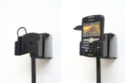 Support voiture  Brodit BlackBerry Curve 8350i  avec chargeur allume cigare - Avec rotule orientable. Réf 968888