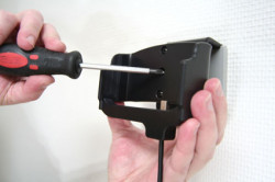 Support voiture  Brodit Mio C230  installation fixe - Avec rotule. 12/24 Volt, 2 Un chargeur. Réf 274014