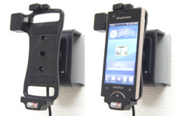 Support voiture  Brodit Sony Ericsson Xperia Ray  avec chargeur allume cigare - Avec rotule orientable. Réf 512293