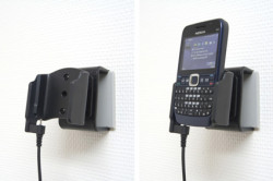 Support voiture  Brodit Nokia E63  installation fixe - Avec rotule, connectique Molex. Chargeur 2A. Réf 513006