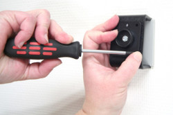 Support voiture  Brodit Huawei V625  installation fixe - Avec rotule, connectique Molex. Chargeur 2A. Réf 513066