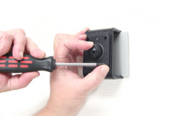 Support voiture  Brodit BlackBerry Bold 9900  installation fixe - Avec rotule, connectique Molex. Chargeur 2A. Réf 513271