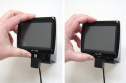 Support voiture  Brodit Mio Moov Spirit 300 Traffic  installation fixe - Avec rotule. Grâce à la connectivité TMC, antenne TMC inclus. 12/24 Volt. Réf 529067