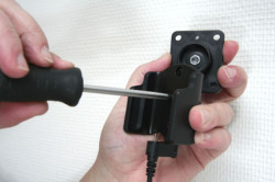 Support voiture  Brodit Nokia E51  installation fixe - Avec rotule, connectique Molex, chargeur 2A. Réf 971180