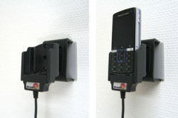 Support voiture  Brodit Sony Ericsson K850i  installation fixe - Avec rotule, connectique Molex, chargeur 2A. Réf 971183