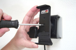 Support voiture  Brodit Sony Ericsson C902  installation fixe - Avec rotule, connectique Molex. Chargeur 2A. Réf 971241