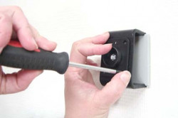 Support voiture  Brodit HTC Advantage X7500  installation fixe - Avec rotule, connectique Molex. Chargeur 2A. Réf 971739