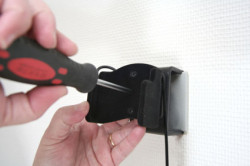 Support voiture  Brodit BlackBerry Curve 8300  installation fixe - Avec rotule, connectique Molex. Chargeur 2A. Réf 971746