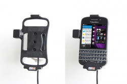 Support voiture  Brodit BlackBerry Q10  installation fixe - Avec rotule, connectique Molex. Chargeur 2A. Réf 513489
